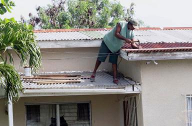 Agencies prepare supplies amid Irma’s wrath