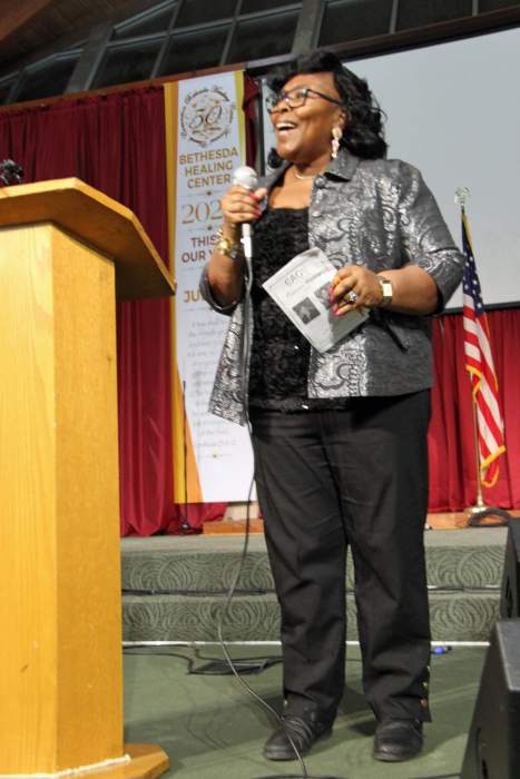 Minna LaFortune gives vote-of-thanks in late February 2023 as a coalition of Caribbean Americans honored Congressional Reps. Hakeem Jeffries and Yvette D. Clarke.