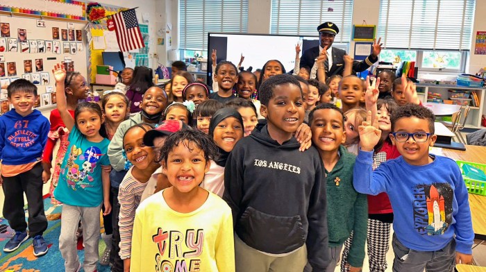 Anthony Greene during one of his mentoring sessions with children from his area in Washington DC.