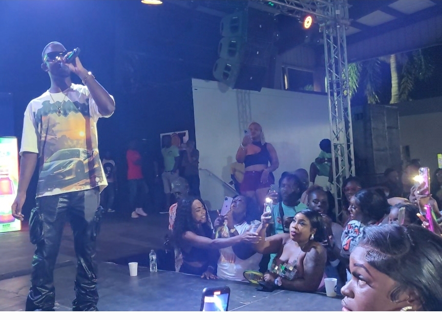 Nigy Boy opened his Cayman Islands debut with a scintillating rendition of 'Goodness of God,' that will be released as a single with 11 year old Canadian actress/songbird Jazmin Headley.