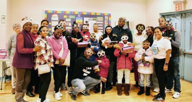 In partnership with President’s College Alumni Association Inc. and Guyanese in the Diaspora Inc., Old students from Guyana St. Roses Alumni Association USA hosted a joyous Toy Drive and giveaway last Saturday in East Flatbush to cheer up community kids. Volunteers and Alumni posed with the kids to put a smile on their faces last Saturday, Dec. 7, 2024.