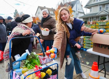 River Fund NY provides groceries to up to 3,500 households each week.