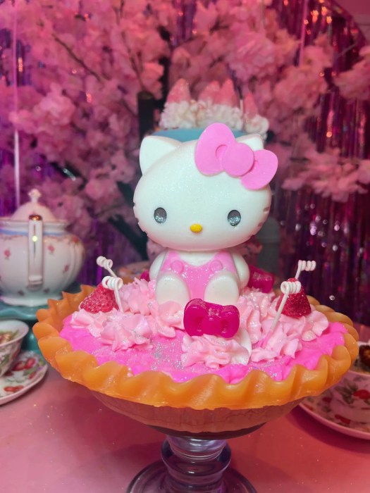 From jumbo Hello Kitty designs to custom creations, Coki turns candle dreams into reality.