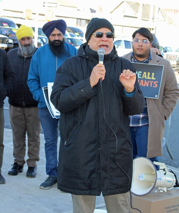 Joe Gonzalez represented Reverend Al Sharpton’s National Action Network with a powerful message to Richmond Hill residents during a Unity Rally on Feb. 1. He called on the Trump Administration to respect the rights of lawful undocumented immigrants.